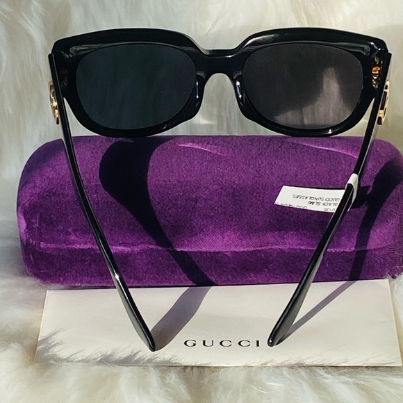 Gucci Square Black Sunglasses - Picture 6 of 13